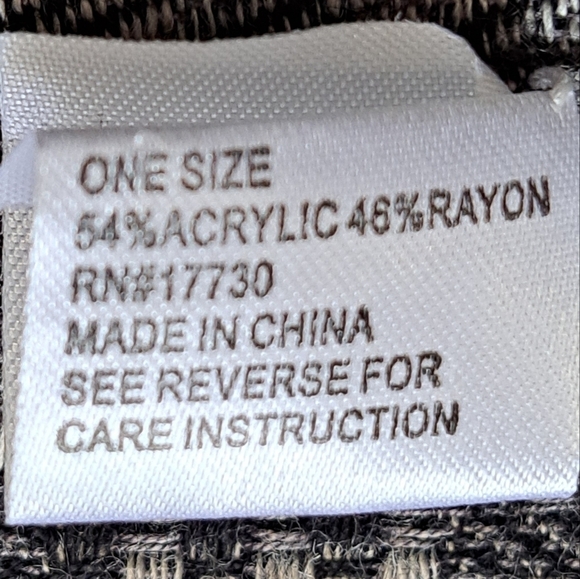 Black & Grey Floral Design Wrap/Table Runner/Wall Hanging - Picture 6 of 6